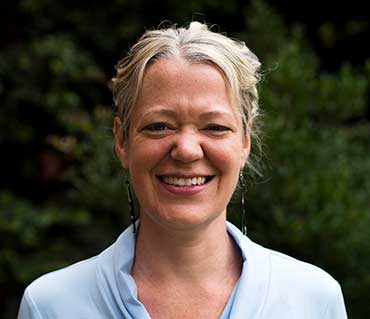 Kristin%20Reimer%20Profile%20Pic%20P2190341_MediumResolution%202000